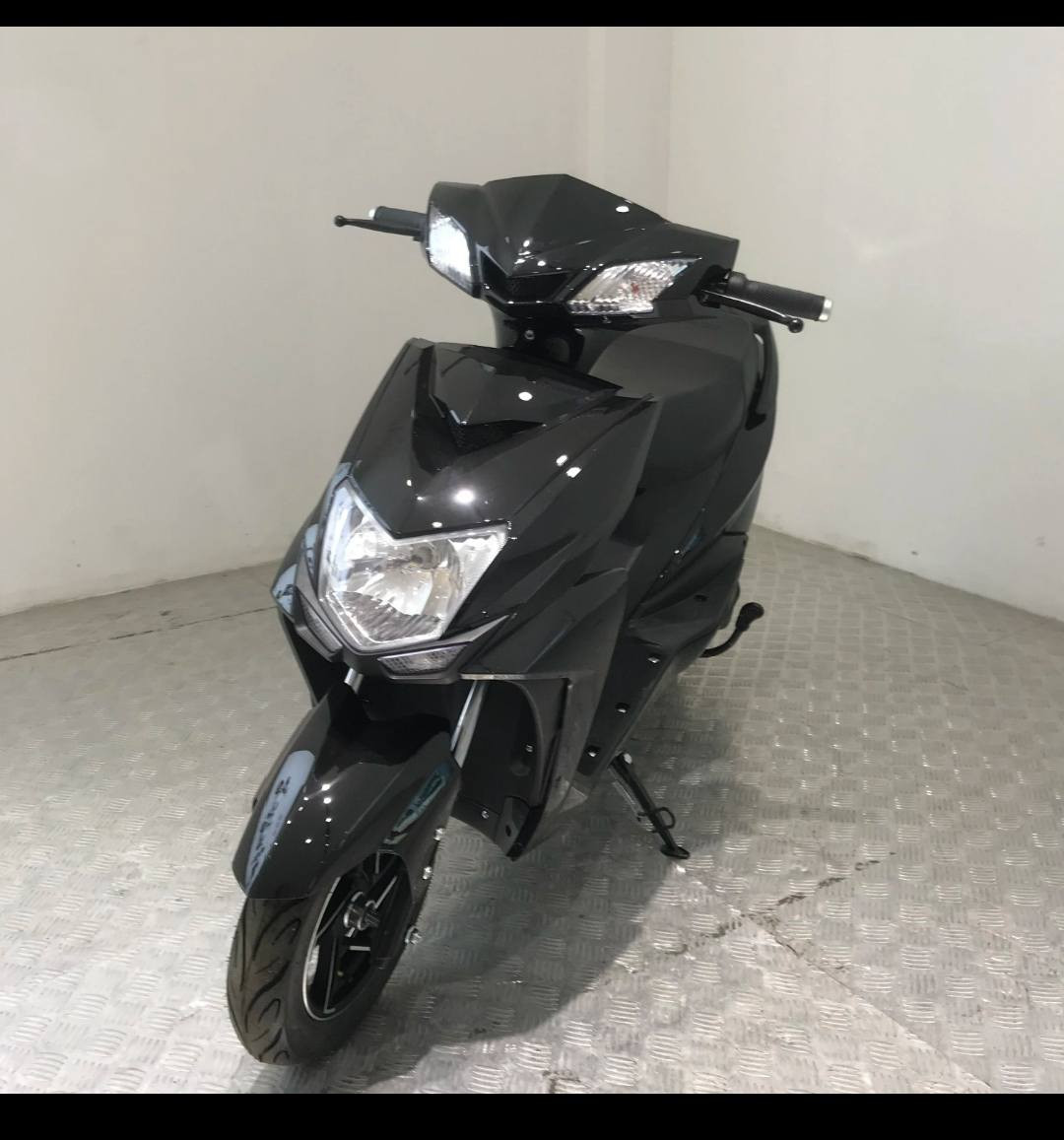 دراجه صينيه لبيع
سرعه القصوى 45كم/ساعه
محرك بقوه 500واط/1000واط
بطاريه 48فولت/60فولت72/فولت
وزن تتحمل 200كجم
سعر 750الف
للاتصال***********
