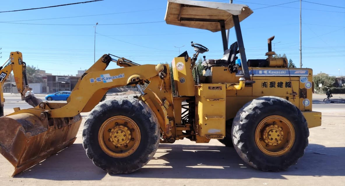 السلام عليكم ورحمه الله وبركاته
كاوسكي حجم 60 دخول جديد لعراق وارد اليابان
محرك ازوزه 6 سلندر كير ميكانيكي تخم تاير
مكينه جاهزه لعمل مكانه بل نجف الشراي يتصل عل رقم
***********
