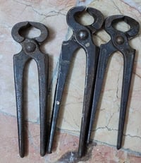 جلابتين • نجاري • الماني