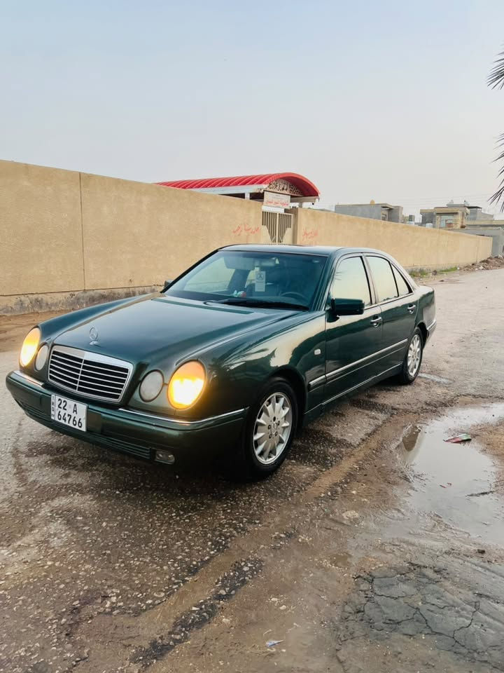 مارسدس ام عيون موديل 90اخت ال2000مكينه vسياره كير دي فور تبريد قطعتين كهربائيات كامله داخل جلد كهربائي فتحه سلايت دروف سياره نضيفه للجماليه بدون حادث السعر 125 مكان السياره بابل المسيب 

او مراوس بسوناته 2017
للاستفسار الاتصال على الرقم ***********

