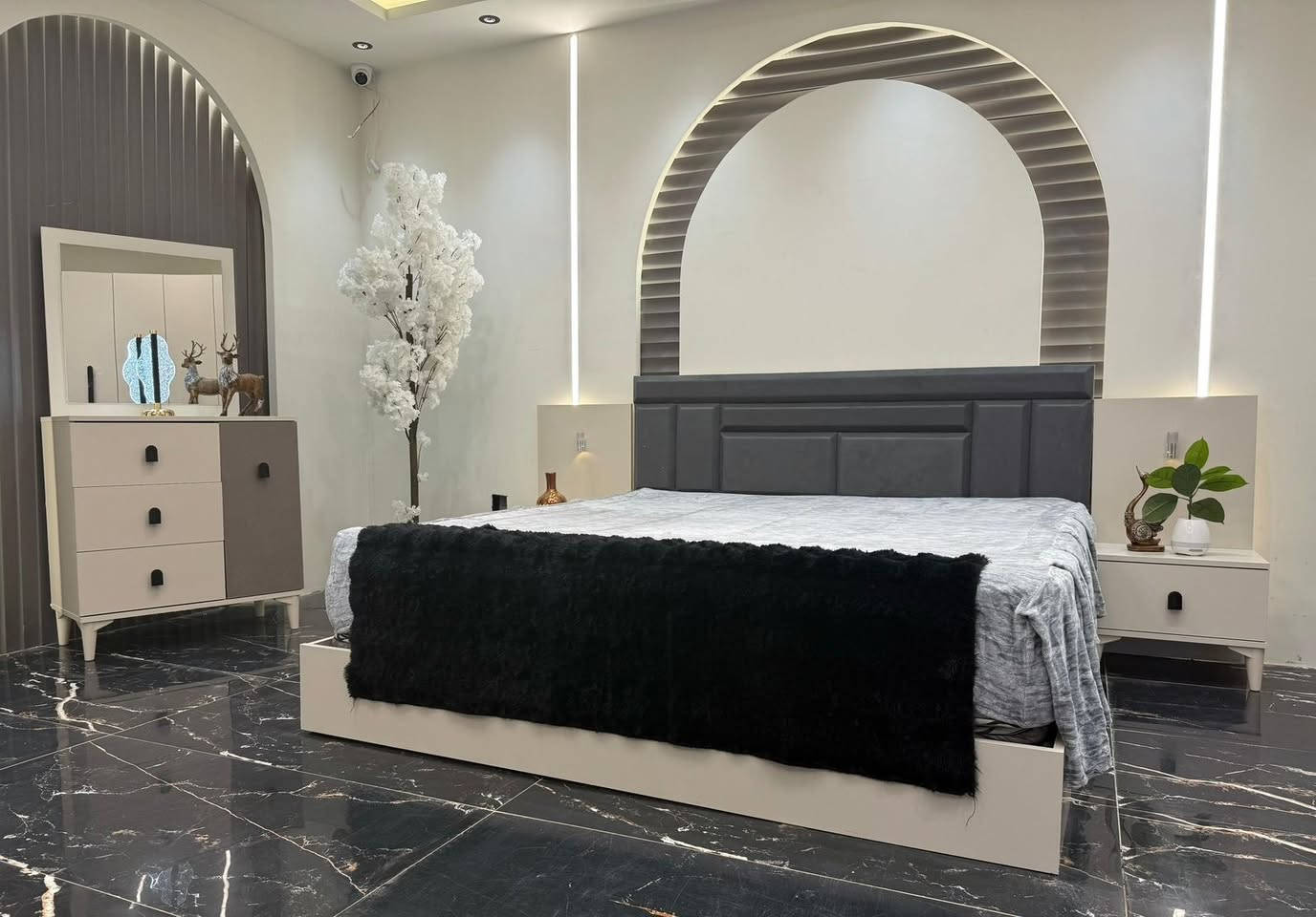 *موديل مارسيدس*
 5 قطع      كنتور 220
 السرير ثابت 

السعر 575
 #غرف_نوم #غرف_نوم_تركية_باسعار_تنافسية #توصيل_لجميع_محافظات_العراق سنتر بغداد للاثاث التركي


**إذا كنت صاحب هذا الإعلان وتريد حذفه لأي سبب، رجاءا أرسل رسالة إلى الدعم الفني**