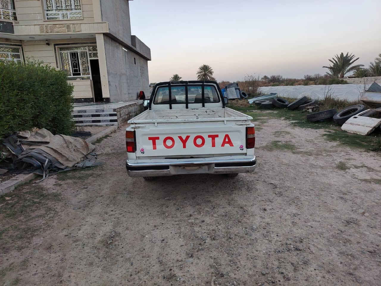 السلام وعليكم
بيكم للبيع موديل 91 رقم ديالى انكليزي 
صبغ عام جمالية السعر 52 بي مجال المكان الضلوعية 
***********
ملاحظة اني مكلف بالنشر
