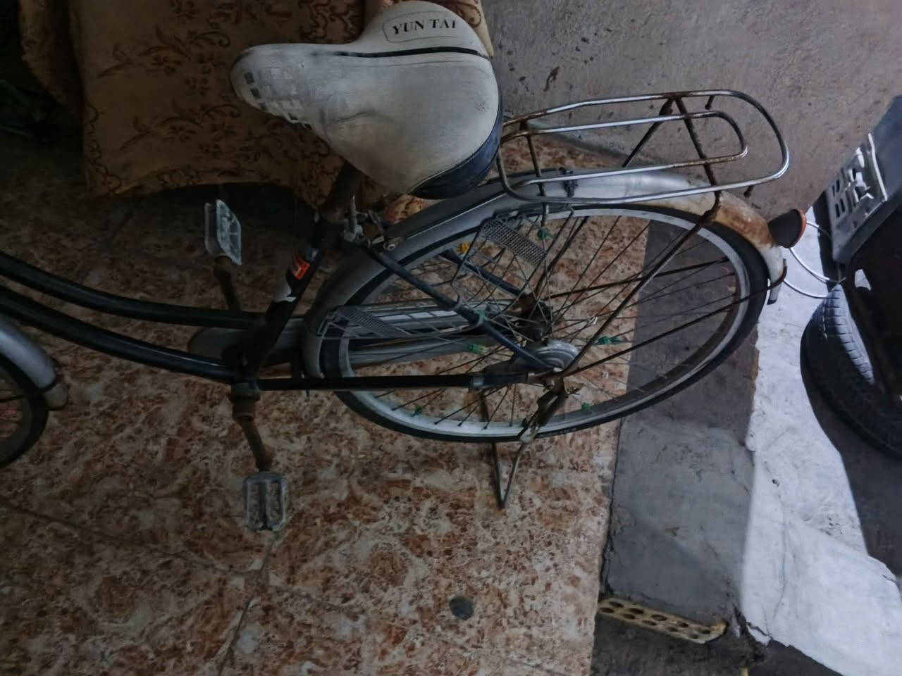 ‎بيسكل سياحي حجم 26  مستعمله سعر 80وبي مجال العنوان القبله‎ البصرة, العراق


**إذا كنت صاحب هذا الإعلان وتريد حذفه لأي سبب، رجاءا أرسل رسالة إلى الدعم الفني**