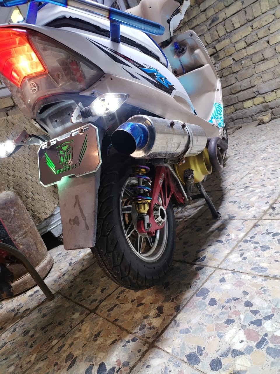 ماكس عدله للبيع 
عنوان كوت  ***********
