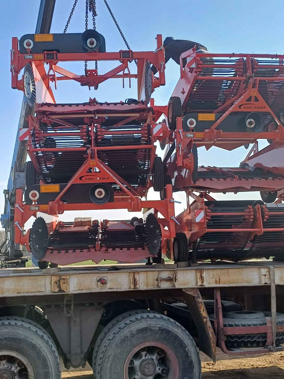 على بركة الله  تم وصول   قالعات بطاطا  خط واحد  والخطين   ومور قص سيقان  من شركة  سبزدشت الاصلية✅️ اصفهان  للاستفسار اكثر اتصل على الارقام التالية ***********/***********
كربلاء/ طريق كربلاء -نجف عمود ٧٨٥
