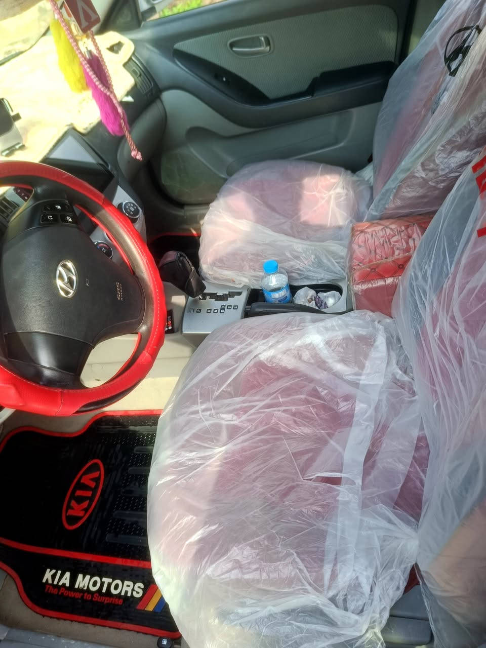 اسلام عليكم سيارة افانتي  للبيع السيارة فول نضافه محرك مابيه اي صرف شرط نضيف ماتخسر بس بانزين ودهن السياره متوئم كلشي بيهه شغال مابيهه نقص السعر تريد خاص تريد تتصل ***********
