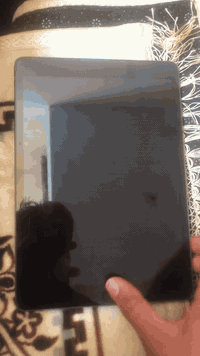 ايباد ٩ للبيع كلش نضيف كارتونه موجوده ب٢٥٠ المكان ديالى هبهب اتصل وادلل *********** موجود خاص .
