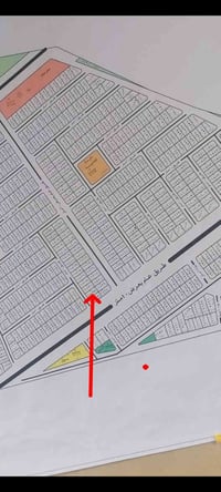 قطعة 100 متر رقمها 1823 كما مؤشر بالصورة للبيع في الغزالية نهاية شارع ...