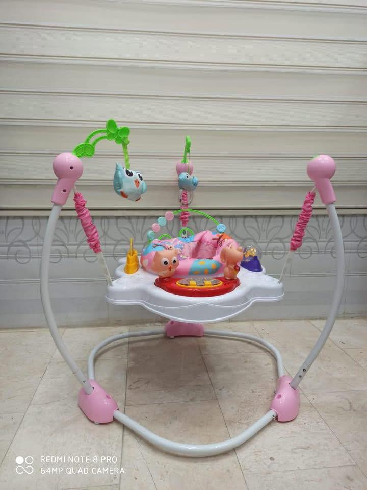 حجلة نطاطة ضخمة لحد عمر سنتين واكثر بيها 3 درجات ارتفاع وانخفاض+موسيقى شغالة +العاب تحفيزية تنمي عقل الطفل 
عيبها بس البومة والعصفور مشلوعات منها فقط
استخدام اسبوعين نظيفه تلمع لا مزك ولا شخط
سعر الشراء 80
سعر البيع 55 وتوصيل مجاني نجف فقط 
الي تريدها ختراسلني


**إذا كنت صاحب هذا الإعلان وتريد حذفه لأي سبب، رجاءا أرسل رسالة إلى الدعم الفني**