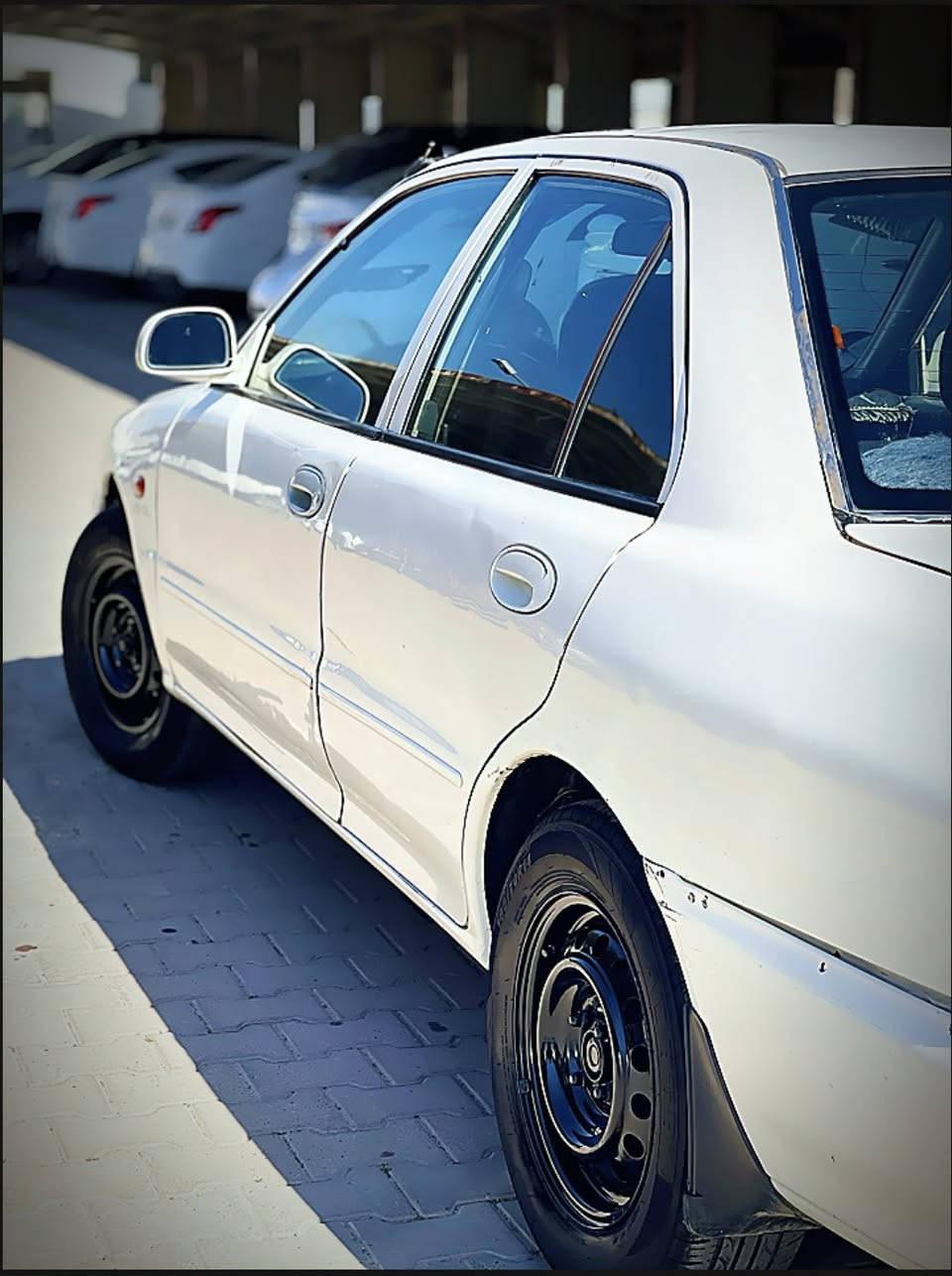 بروتون موديل ٢٠٠٢ رقم بغداد مشروع وطني
بدون صبغ بدون ضرر سنوية  جديدة سيارة باسمي 
كير و محرك بشرط 
موجود بطاقة بنزين
سعر ٣٩ ورقة وبي مجال للطيبين
رقم موبايل ***********
