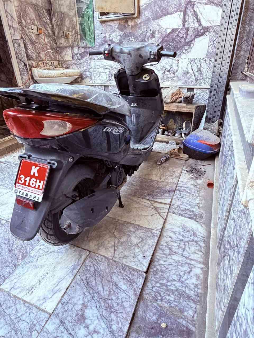 سلام عليكم دراجه بريز  للبيع دراجه مكفوله كفاله عامه سعر دراجه 650وبيها مجال قليل العنوان بلديات مخازن سمنت رقم ***********8
