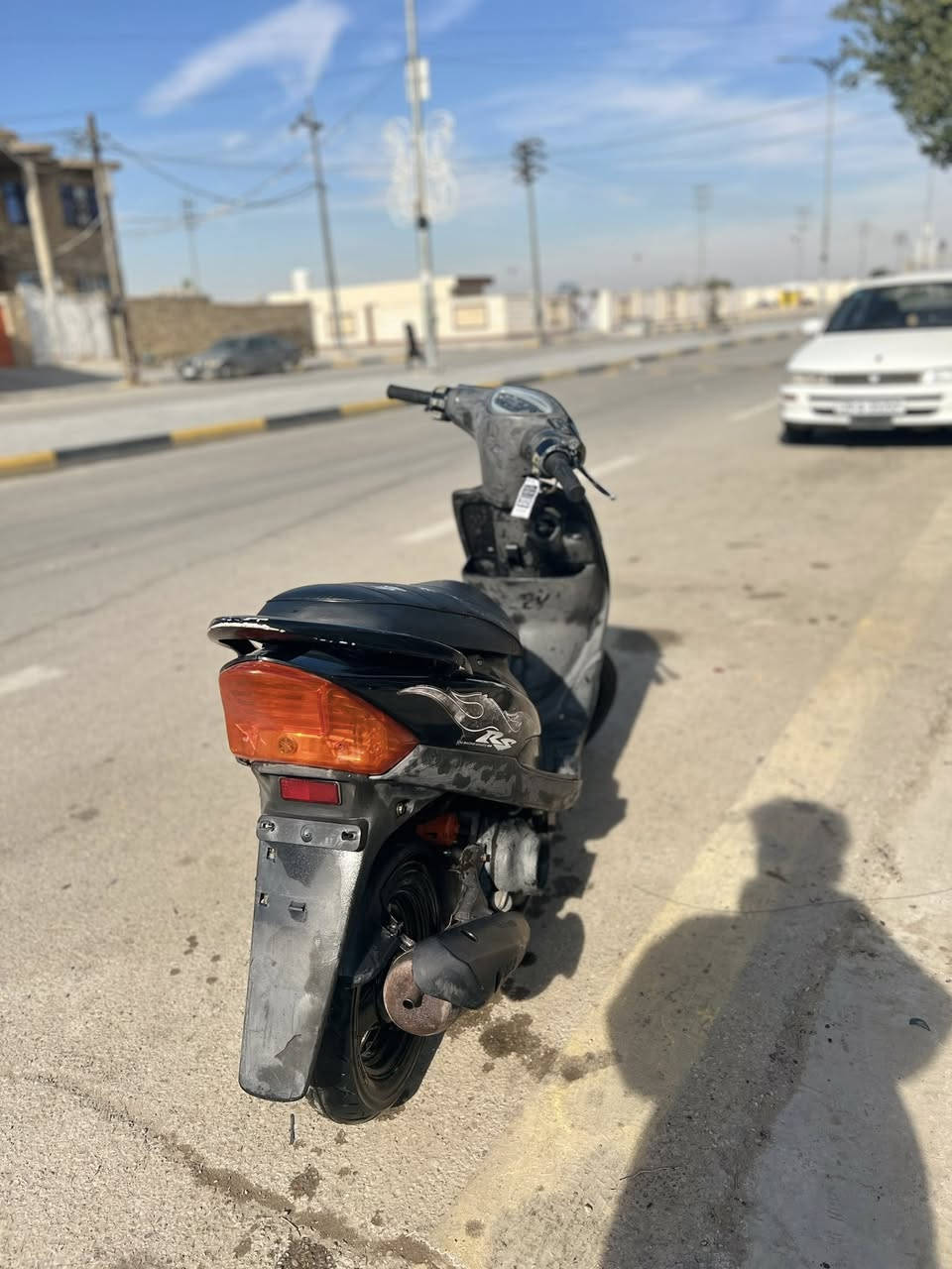 دراجة ماكس للبيع بلاديه نضيفة كله شغال سعر ٥٥٠وبيه مجال رقمي ***********
