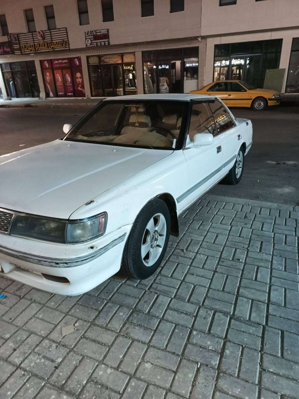 سلام عليكم شباب شيزر كفاله عامه حته من الصبغ سعر قفل ٤٥ عنواني نجف ***********
