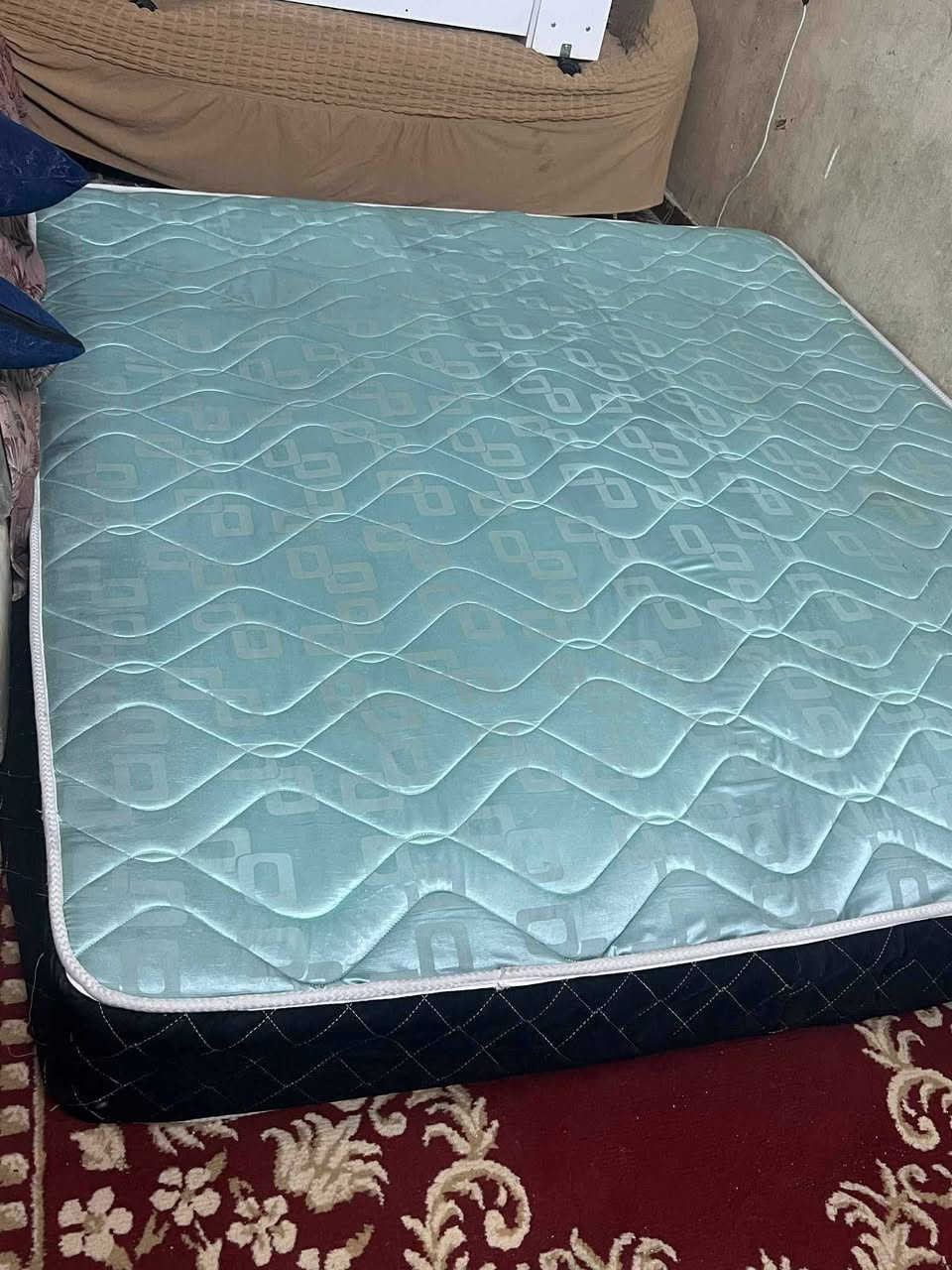 جربايه نفرين خشب صاج قويه جدا تسكام درجه اوله نظيفه السعر 75
دوشك نفرين نظيف وجاهز ظقط عالي السعر 35 وبي مجال 

كاونتر سنك متر و 10 نظيف وجاهز السعر 50 وبي مجال 

طباخ عينين نظيف وجاهز شغال فول السعر 40 وبي مجال

المكان نجف حي العسكري شارع السبسيس.***********
