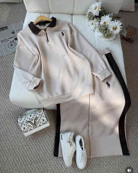 ⁨ سوت سعر 25 الف 
خامه اسفنجيه فول كوالتي 
قياس 38.40.42.44.46
متوفر كل درجات الالوان 
للحجز السريع رقم وعنوان وقياس 
هاتف ***********⁩
