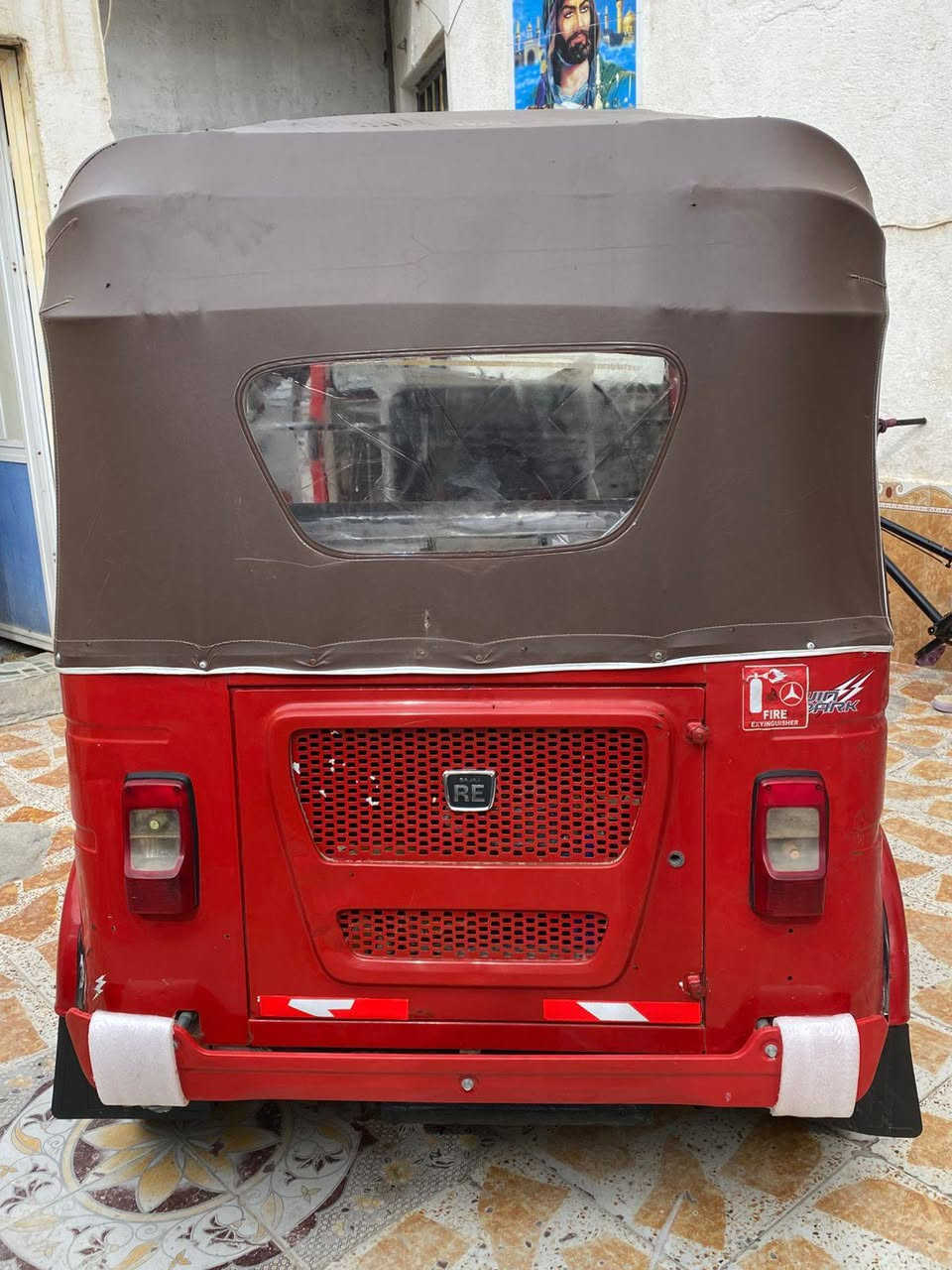 سلام عليكم تكتك موديل 22 بيه بارد يم قبق بانزين فقط ‏‪***********‬‏
السعر خاص  مداور ثاني يوم رقم بصره
