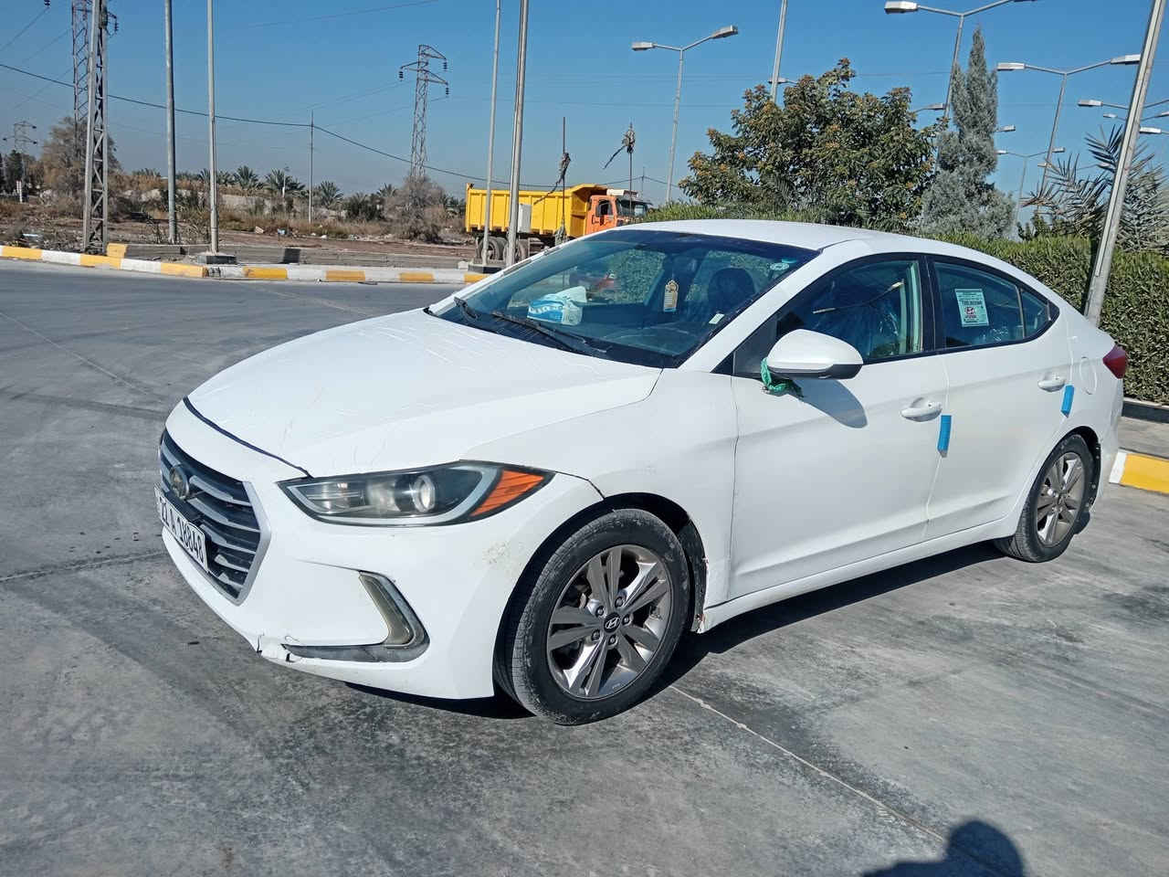 السلام عليكم هونداي النترا للبيع موديل 2018رقم أربيل سنوية وأرقام جديدة  تحويل او وكالة حاضر مكينة 2000 مكينه وگير مكفولات منضومت تبريد جديده حدادية امامي وخلفية كلة جديد تخم تاير جديد  شاشة وكامرة  تدفة كشن       سيارة جاهزة ومال جناي مابيه نقص  بيهة تكشير بل قمارة بسيط سونارهة داخل المنشور وكل تفاصيلهة واضحة مكاني واسط الصويره  *********** ***********   السعر 110 وبيهة مجال بسيط
