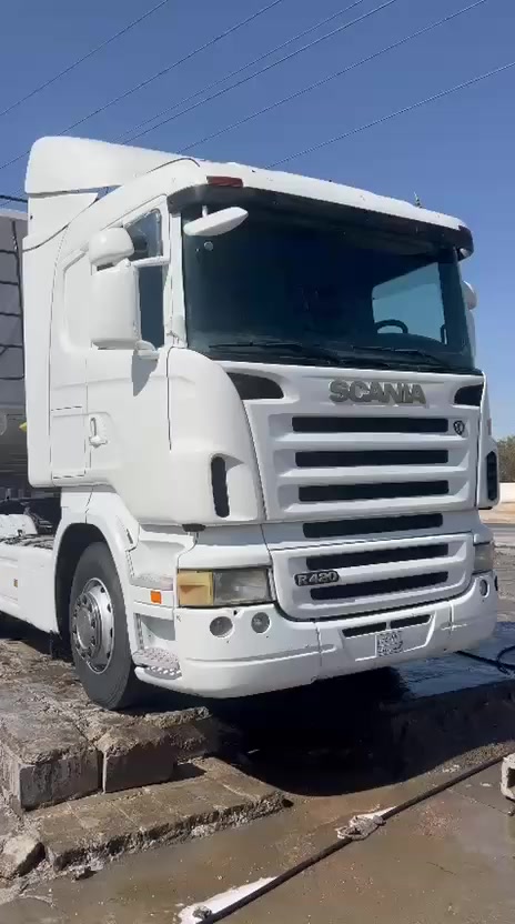 سكانيه 2007مكينه 420رقم بصره إنكليزي  راس  مع عربانه ماك نيسان موديل 2026 
للستفسار ***********
