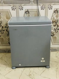 مجمدة للبيع السعر 125رقم الهاتف 07714654890