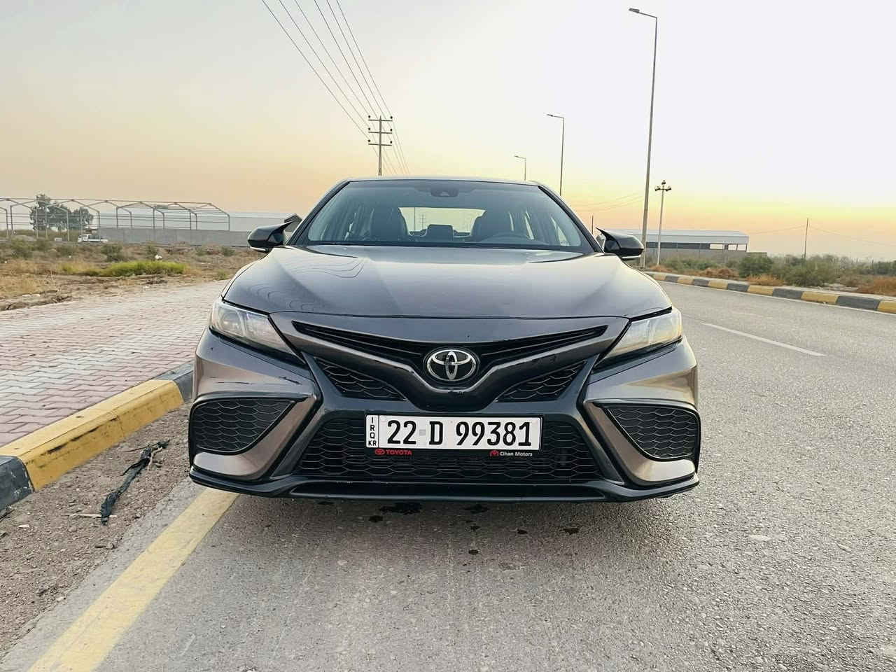 ♦️Toyota_Camry_SE-2023♦️  
♦️تيوتا_كامري_2023-SE♦️
                
للبيع او المراوس 

لون  جكليتي (نفطي) 
الفئه  SE 
محرك 2500 vvt-i ...شرط فحص مكفوله
رادار امامي توقف ذاتي +تحديد مسار
رادار خلفي توقف ذاتي  
رادار جانبي +نقاط عمياء جانبي
كامره خلفيه 
كشن سائق كهربائي  
كشنات نص جلد
شاشه  مسجل كبيره XM
أشاير مري جانبي   
فول تحكم استيرن
كروس سرعه (بثبت سرعه)
 ثلاث انظمه قياده (عادي +سبورت+ أيكو) 
ويل كروم حجم 18
مانع تزحلق +Abs 
تحكم مري جانبي كهربائي
لايتات فول زينون  
......................................................................... سياره  صبغ البنيد فقط ايرباك راجع سستم  صندوك كبس دعاميات بدون صبغ  _ضرره كلش بسيط
 سياره ماشيه 78الف فقط(صور الضرر فحص سونار بالمنشور)
 رقم اربيل دولي   
سعر 198وبيها مجال قليل ❤️‍🔥❤️‍🔥
مكان السياره واسط قضاء الزبيدية
***********
***********
