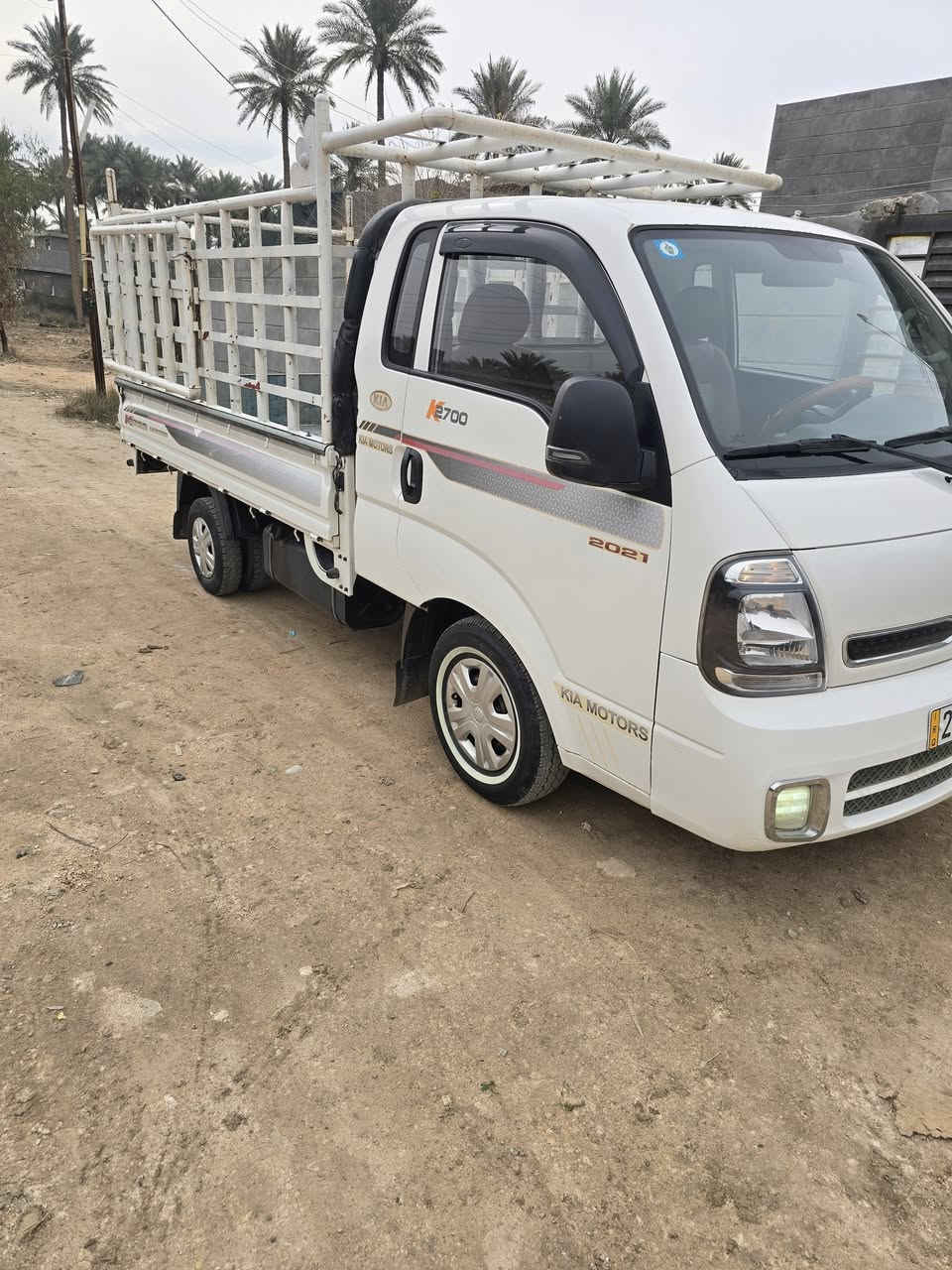 السلام عليكم كيا موديل 2021. كفاله عامه رقم واصط بسمي سعره ١٣٨ وبيه مجال ***********.    ***********.
