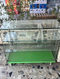 فاترينا جام • قاعدة خشب • محمولة بالجيب