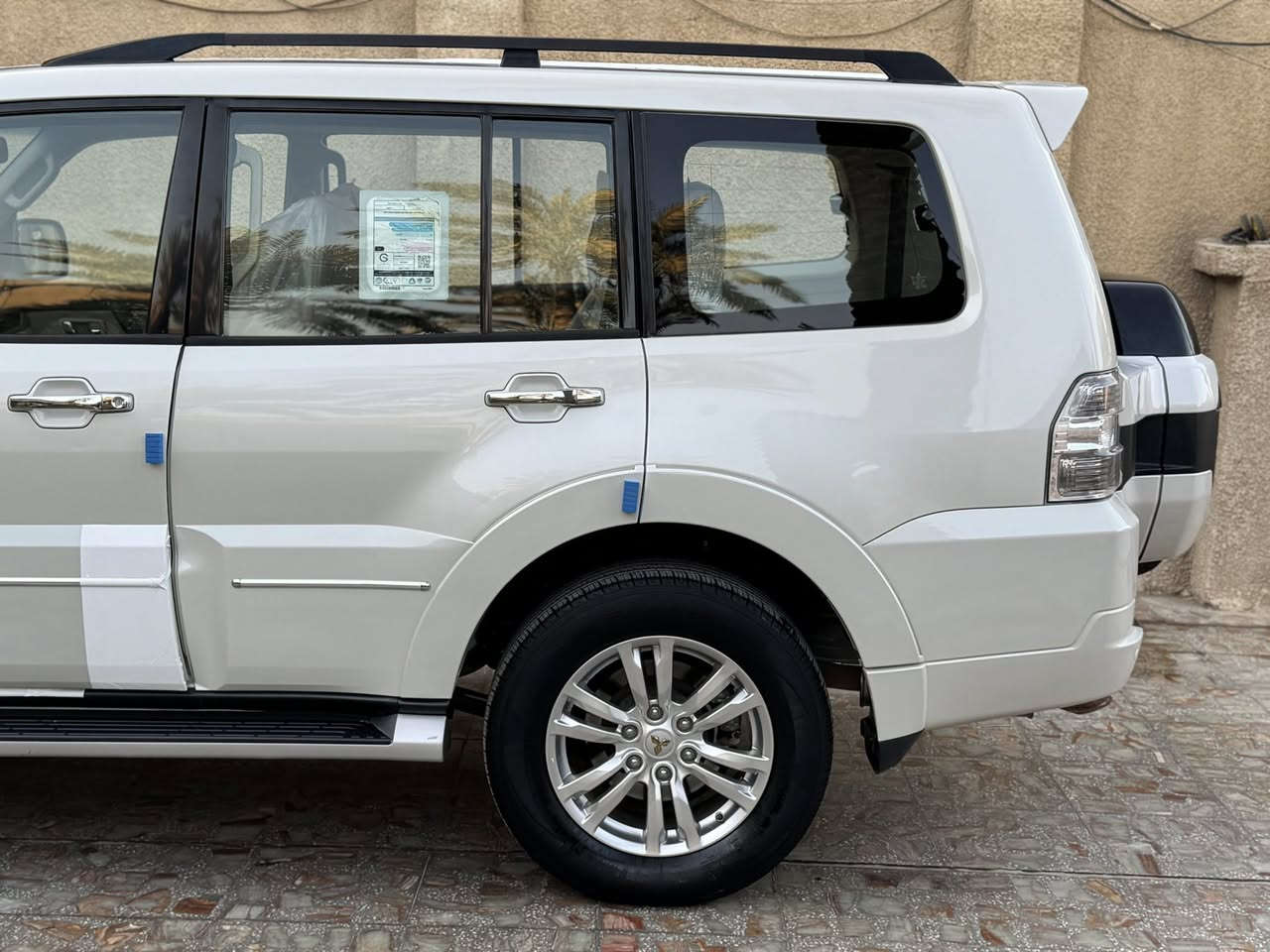 حبتور 2020 علامة ذهبية
جديدة مكفولة ولا ملاحظة بيها 
السعر 25 وبيها مجال 
ماشية 44 
علامات ذهبية فول الفول 
مكفولة من كلشي صبغ بارد شخط تبديل 
***********
