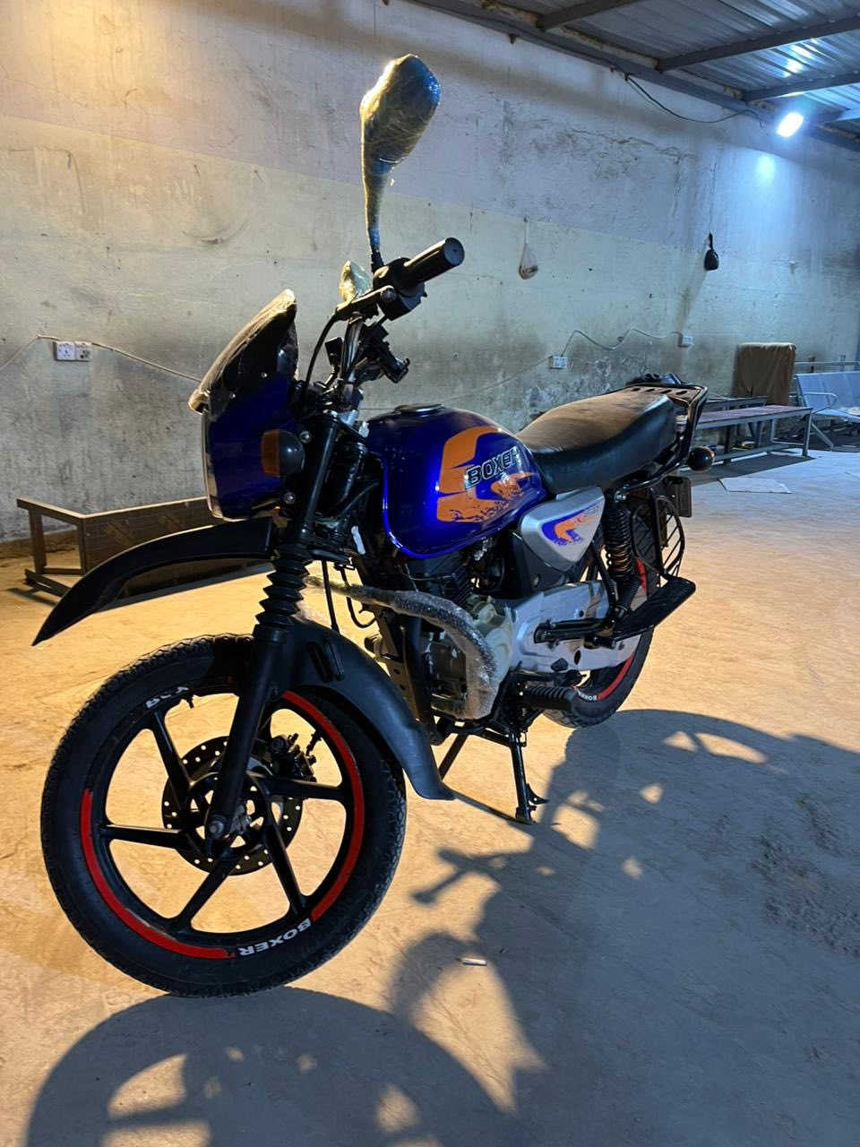 سلام عليكم بوكسرمرقمه رقم بغداد رقم نكليزي  الدارجه كامله مكمله مكينه ناعمه مجفته جديد مكان 
الدراجه مديل 2022
مكاني بغداد المنصور 
*********** وتساب ورصيد
