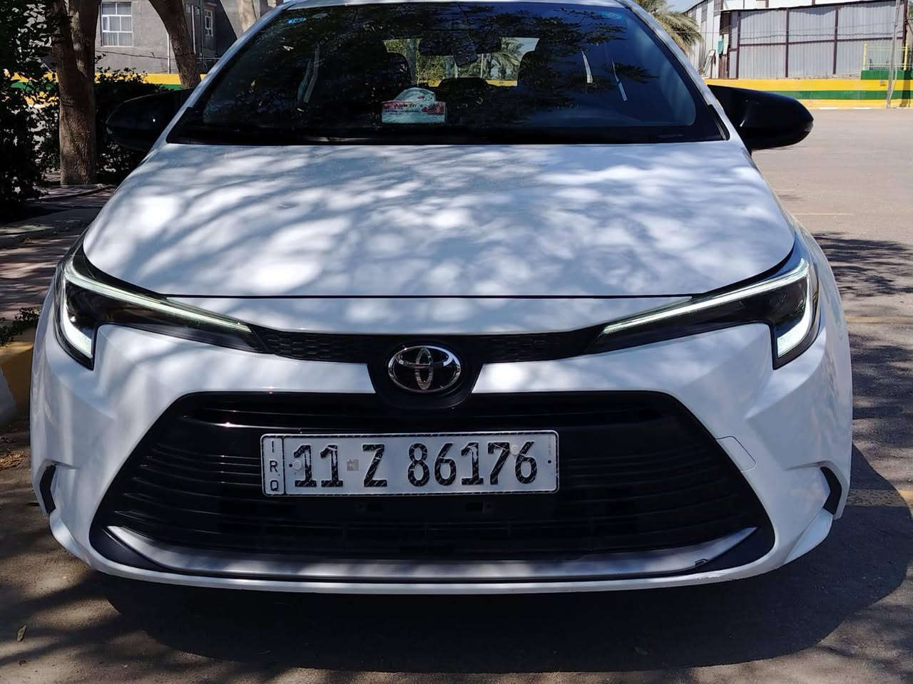 السلام عليكم للبيع كورلا خليجي موديل 2025هايبرد
فول مواصفات1/1
فتحه سلايد روف
بصمه
كشنات جلد
سايد بريك دكمه
وضعيات قياده
إشارة بالمري
نضام EV
رادار امامي
كروز مثبت سرعه 
تحديد مسار
كامره دواره
شاشه كبيره لمس
وبعد معروفه مواصفات الكورلا 
سعره 147وبيها مجال
للأتصال/***********
