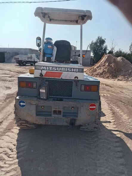 للبيع شفل مسيبوشي حجم ٥٠٠ مكينه ازوزه جاهز للعمل ***********
