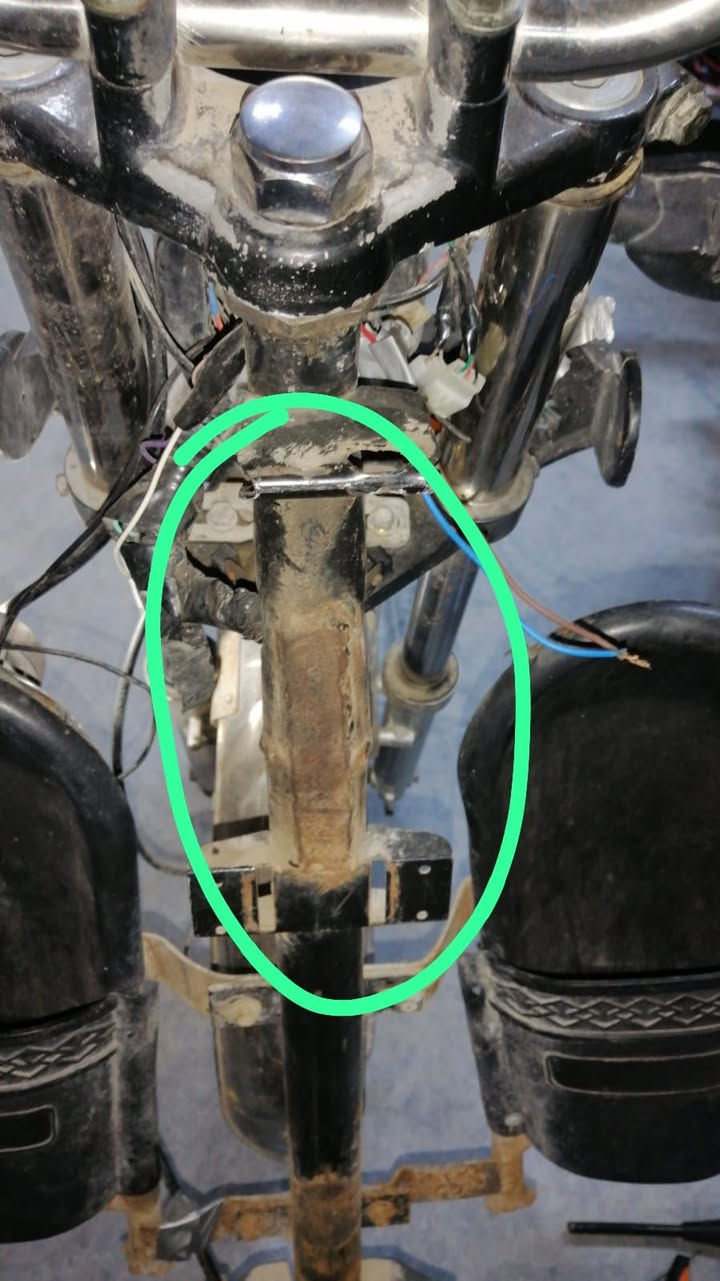 ماطور للبيع بس كشر تفصيخ عقل جديد +تايرات +دبلات كيم أخذه إذا تفصيخ باليرضي الله


**إذا كنت صاحب هذا الإعلان وتريد حذفه لأي سبب، رجاءا أرسل رسالة إلى الدعم الفني**