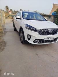 للبيع سورنتو 2020 6سرندر ٧راكب بردات خلفيه جنطه كهرباء نص فول مكفوله ك...