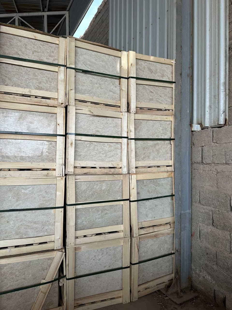 اللهم صلي على محمد وال محمد
(مرمر سيسيليا ارضيه +وجهات \درجه اولى المنشأ ايراني)

(القياسات الي متوفره /40*80/ 60*60/ 30*60)

(عنوان بغداد/رقم الهاتف ***********))

(ويوجد توصيل الكافة محافظات العراق)
