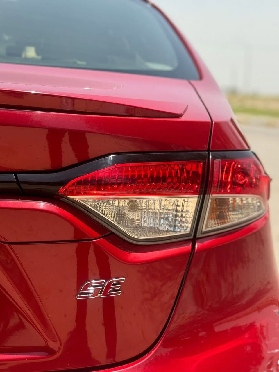 السلام عليكم
كورلا امريكي SE 2020
محرك 2000 ماشيه 💯 
حادث سياره دعاميه وبنيد دعاميه. مخيطيها وراجعه. يعني سياره ليبل واحد. ايرباكات كلها سليمه
ويل كب وتاير حجم 
مواصفات معروفه
لايت زينون 
شاشه
تحكمات
وباقي المواصفات واضحه ب صور
سعر السياره 140 ورقه
سياره بيها كاعيات تيوتا الاصليه وكتب السياره. وجادر سياره
رقم سياره بغداد. مشروع. وطني وين ميعجبك تحول
عنوان سياره حله. نادر  للاستفسار ***********
