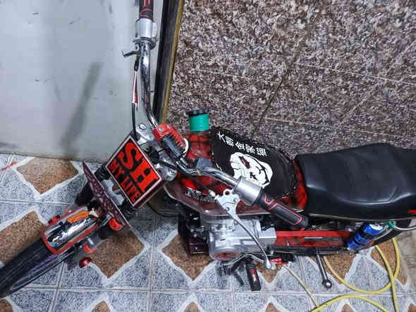 السلام عليكم دراجه للبيع موديل 22 بيها خيط تبخير بالماكينه سبع ورقات وياها اوراق عنن مركز الشراي خلي خابر السعر 850 وبيها مجال قليل هذا رقمي خابروني ***********♥️♥️♥️♥️
