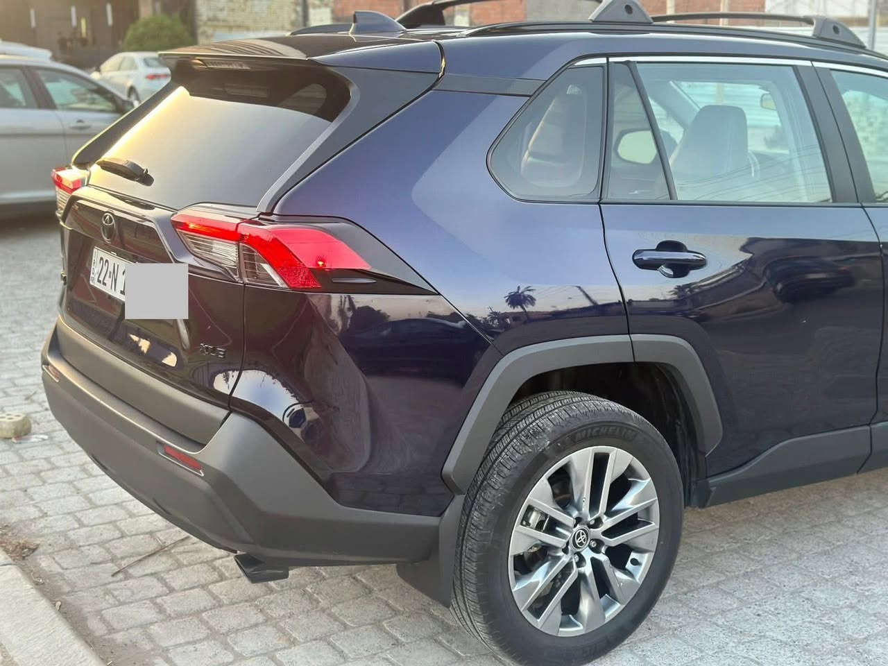 راف فور ٢٠٢٣ رقم اربيل 

فحص هزة و مرور جديد

مواصفات XLE premium بانزين

بصمة / سلايد / مقاعد جلد / تدفئة كشنات / خزن مقاعد / صندوق كهرباء / شاشة كبيرة / كاميرا خلفية / رادارات امامية و خلفية و جانبية / نقطة عمياء / ثلاث نظام قيادة /  …. الخ 

ماشية ١٤ الف فقط 

مكفولة من الصبغ 

حادثها بحافة الباب الخلفية  ( بچم كبس ) 

( تصليح بارد فقط ) 

مكفولة من الصبغ و التبديل ( بلادية ) 
 

صور الحادث مرفقة مع الصور 👇👇👇👇

شرط التحويل او وكالة حسب الاتفاق 

موجودة في بغداد / حي الجامعة 

 

للأستفسار الاتصال 

***********
