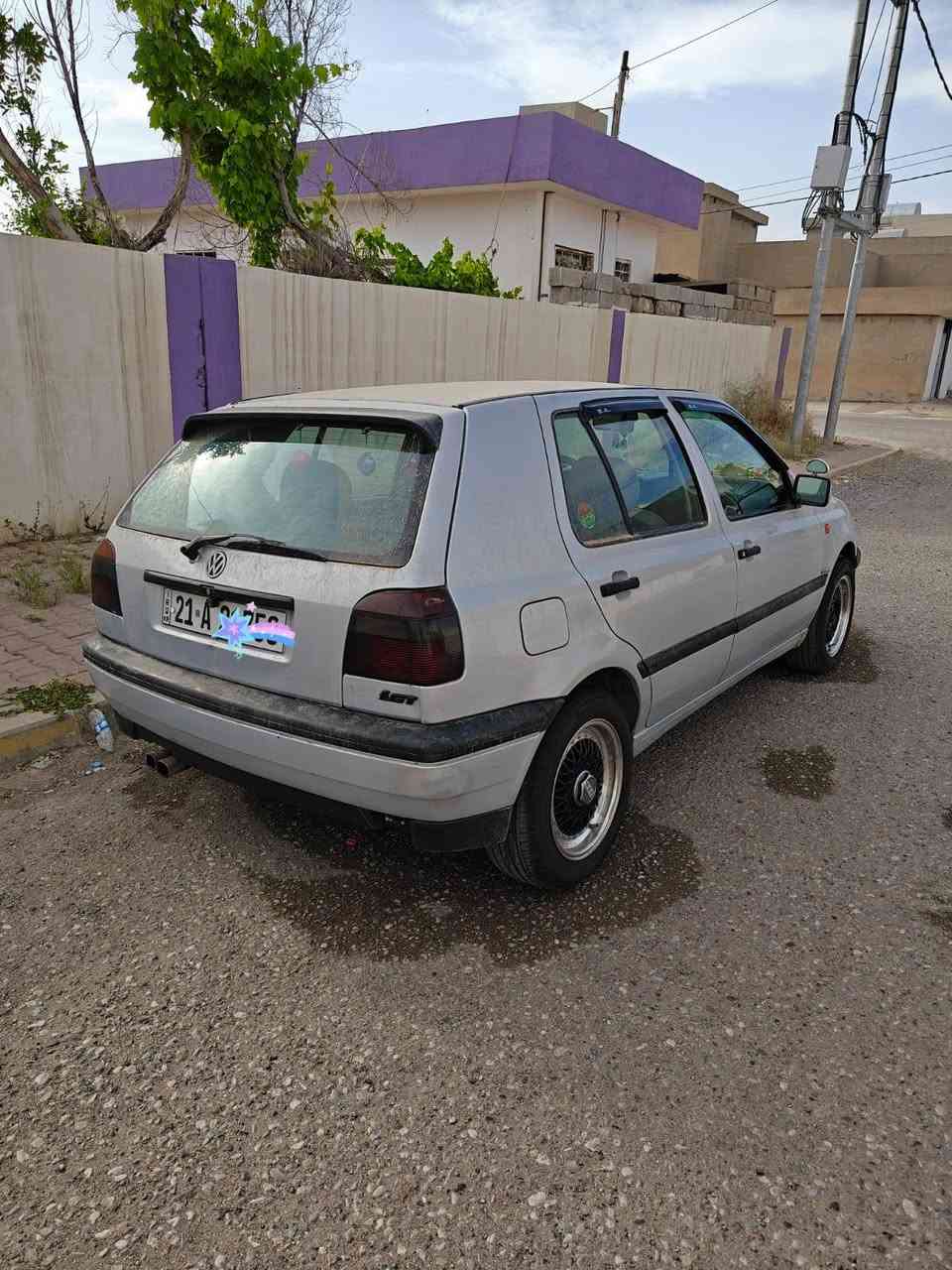 كولف نفخ موديل ٩٤ كير عادي محرك كير تبريد بل شرط جوم ٤ كهربائي سلايت كهربائي تخم تاير بطاقه بنزين سنويه باسمي سليمانيه ٤٥ بي مجال سياره على أيدي مال بيت بدون ظربه بلاديه بل شرط تفحص يالله تاخذ ***********
