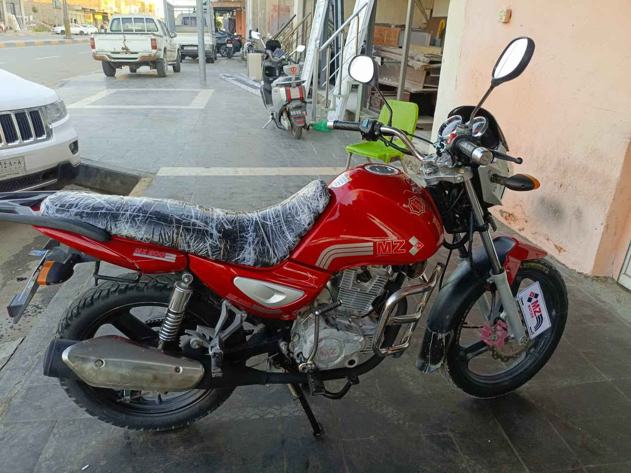 سلام عليكم ماطور امزت 200 لبيع مديل 2019 ارواق كاملة السعر 900 وبي مجال ***********
