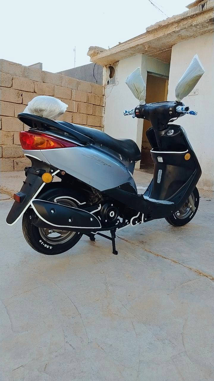 سلام عليكم للبيع موطور بريز 2007 بلادي مكينه بلاديه شرط الك الفحص وين مايعجبك مابي برغي نقص السعر 750وبي مجال قليل للاتصال ***********
