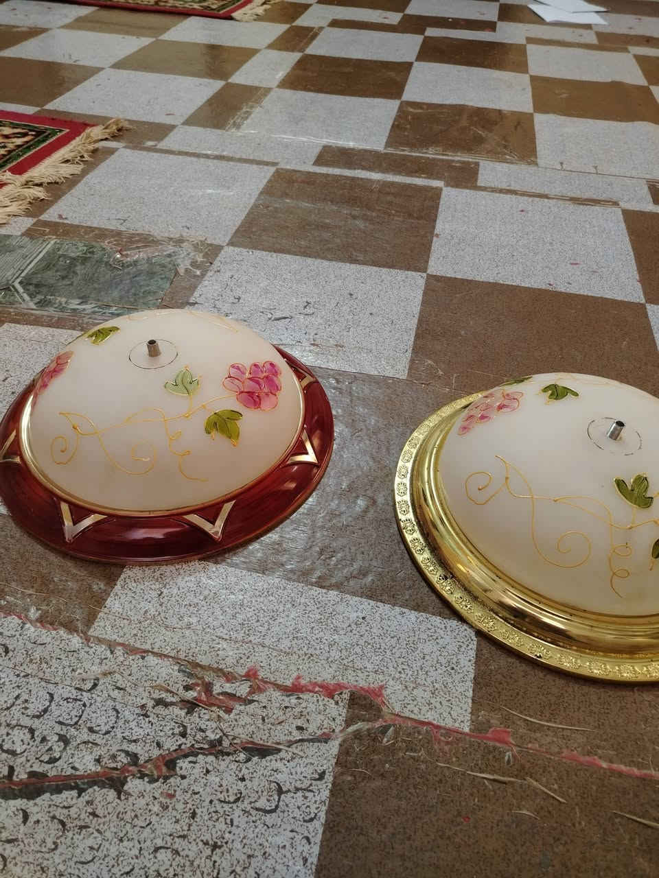 ثريات للبيع مال سقف وبنكه سقفيه مال سقوف ثانويه والمكان يم ابو مكان ابو غرق يم مول اهل الخير فرع ابو خستاوي وهذا الرقم


**إذا كنت صاحب هذا الإعلان وتريد حذفه لأي سبب، رجاءا أرسل رسالة إلى الدعم الفني**