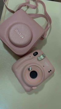 كاميرا instax mini11 • فلم ٢٠ صورة • نظيفة ٩٩٫٩٩٪