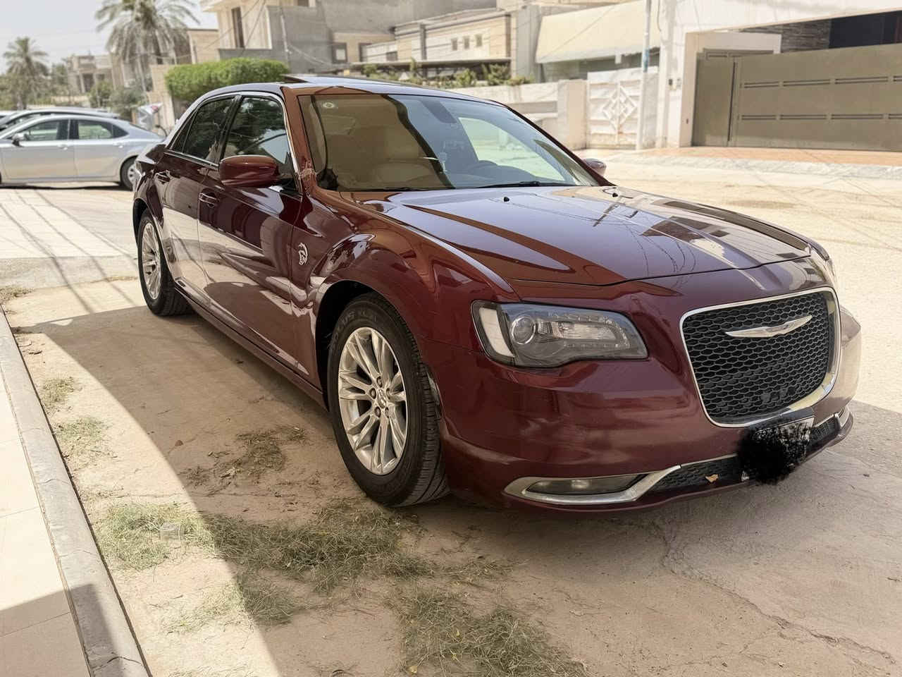 سلام عليكم C300 موديل 2018 امريكي حادث جاملغ وبنيد بدون دواخل فقط البدنه الاماميه. محرك 3600 تو ويل  فول مواصفات بنورما كشنات جلد تبريد كشنات ستيرن حراري 
رقم بغداد 
سياره حلوه وجاهزه 
السعر 205 وبيه مجال 
مكاني بابل 
*********** 
صور الحادث ورقم الشاصي موجودات سونار هم وياهن
