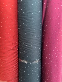 ارقى انواع الكشمير الكابوي الاصلي  سعر القطعه 7000 فقط  العنوان / بغدا...