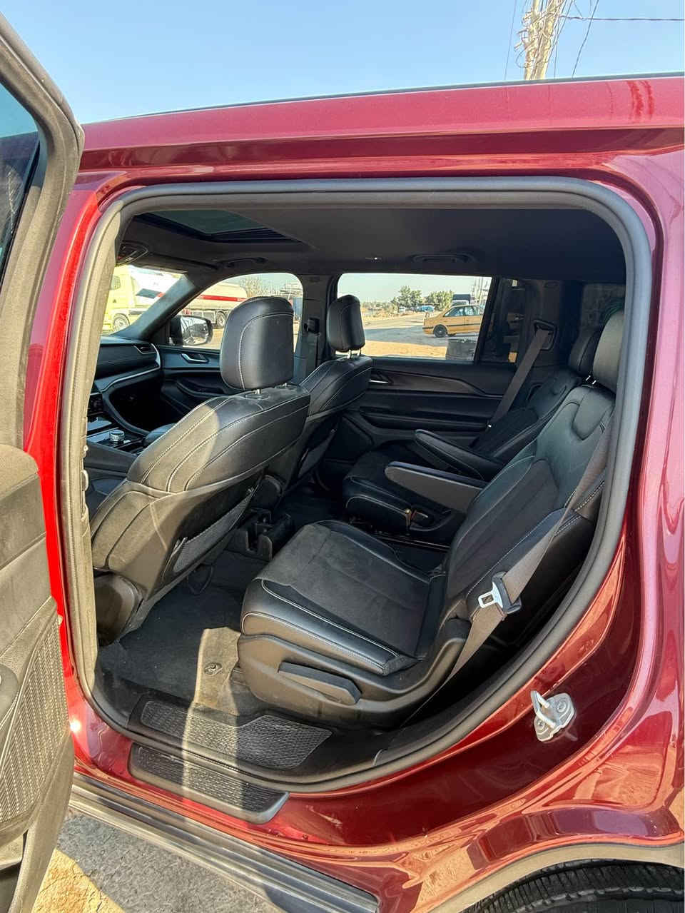 سلام عليكم جيب كراند شيرووكي السياره لمتد فول الفول السياره بيها حادثها بنيد فقط هـ*********** حلة, بابل
