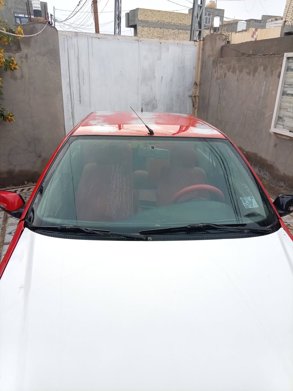 السلام عليكم بيجو فرنسي سيارة مسويلها ادامة وگشر نضيف كدامك السيارة رقمها بغداد وحدادية كلش زينة وتخم تاير جديد والمداور ثاني يوم السيارة بأسمي 
السعر: 27 وبي مجال بسيط 
مكان السيارة بالديوانية 
للاستفسار ***********
