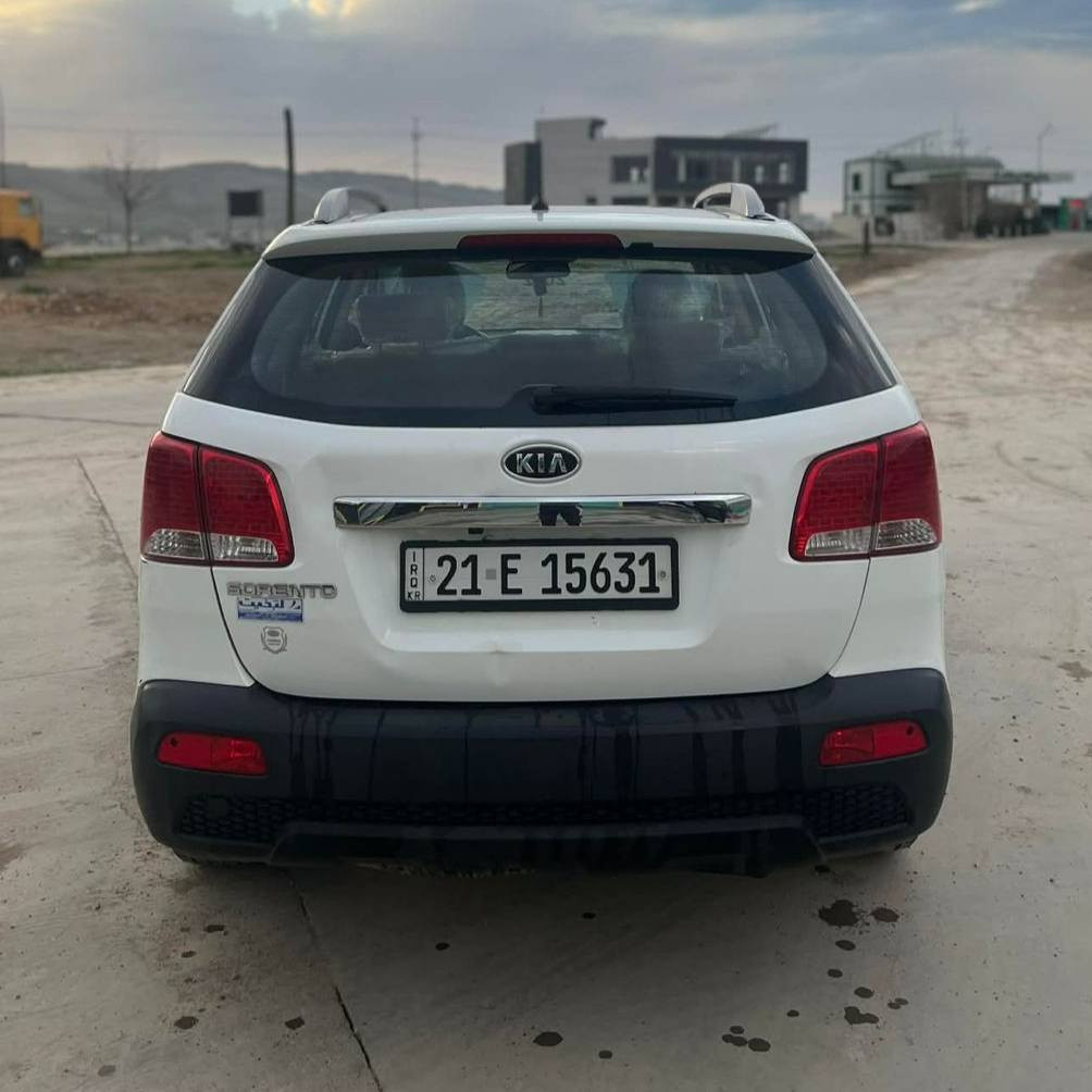 کیا سۆرینتۆ 2012  فوول مواسەفات
 بەس کوشن کارەبای نییە
فول مواسەفاتە سەیارەکە
- 
- سڵایت و پانۆراما 
- ناو زەرد
- سویچ بەسمە ( دوو دەرگا بەسمە)
-ئاوێنە کارەبای 
- ٣ ڕیز کوشن
- ئیکۆ درایڤ
- تەبرید مەرکەزی ٣ ڕیز
- گێڕ ئۆتۆماتیک

سەیارەکە دووپارچە و نیوی بۆیاخە
 نمونەیە لە جوانی، گاعی و کوشنی تازەی بۆ دانراوە 
.سەنەویو ژینگە ی تازەیە

سعر: لە کۆمێنت داوای بکە ڕاستەوخۆ بۆت دێت 📩 

، گێڕو مەکینەی بەشەرت
سەرقەباخی کراوەتەوە
 هیچ کێشەیەکی نییە.
 
ژمارە خاوەنی : 
***********
