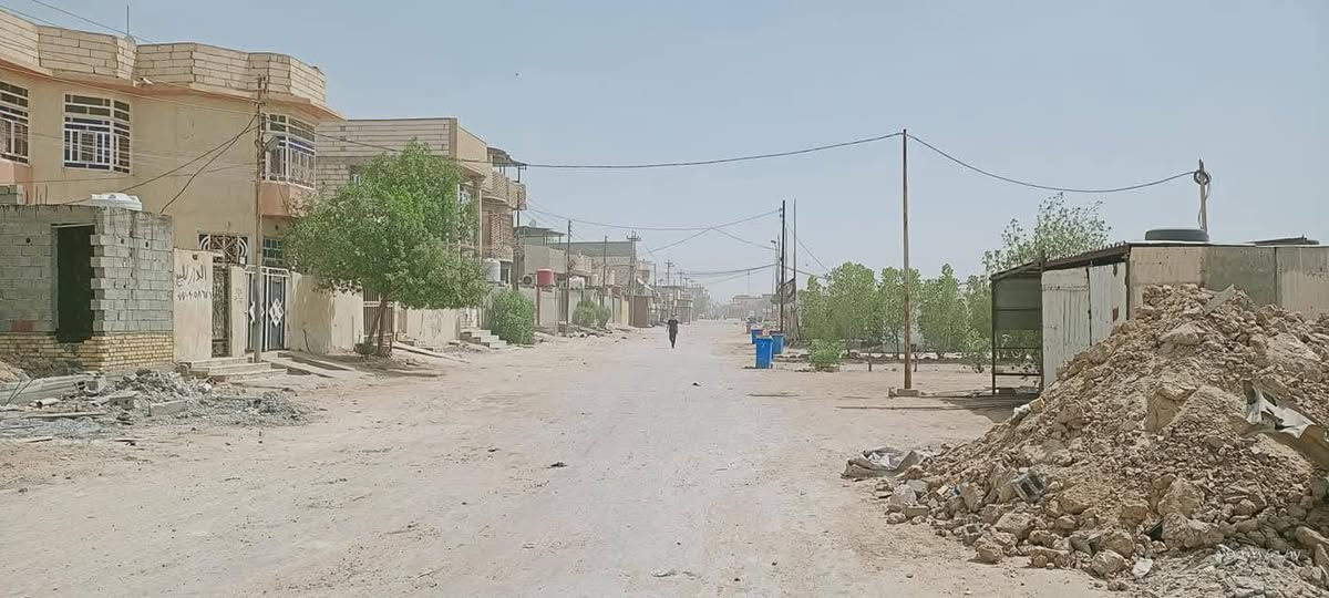 السلام عليكم قطعه للبيع ابو خصيب حي الجوادين مقابل الشارع الرئيسي كيلو  المساحة 210  ***********
