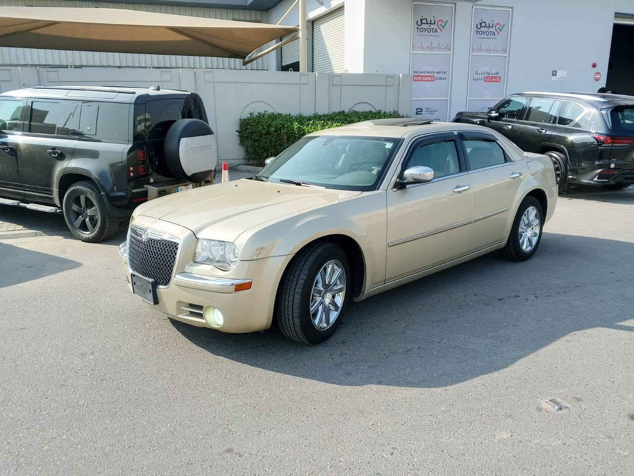 #ادوات_ادوات بدون كصه بدون مراوس
#للبيع_كرايسلر_أوباما_2010
​نظافة تامة (گير  ومكينه واكسل كفاله ).6V  مكينه 3.5
​المواصفات: فول 1/1فتحة، تبريد ثلج، تحكمات 
​السعر: 72ورقة.​المكان: البصرة.للاستفسار: 
***********
***********
