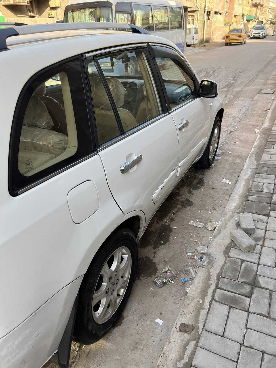 سلام عليكم شيري تيكو للبيع موديل ٢٠١٢شكل ال١٣سياره جاهزه مابيها كل نقص كير مكينه تبريد تتدفه كله مكفول 
مكلف بنشر رقم صاحب سياره 
***********
