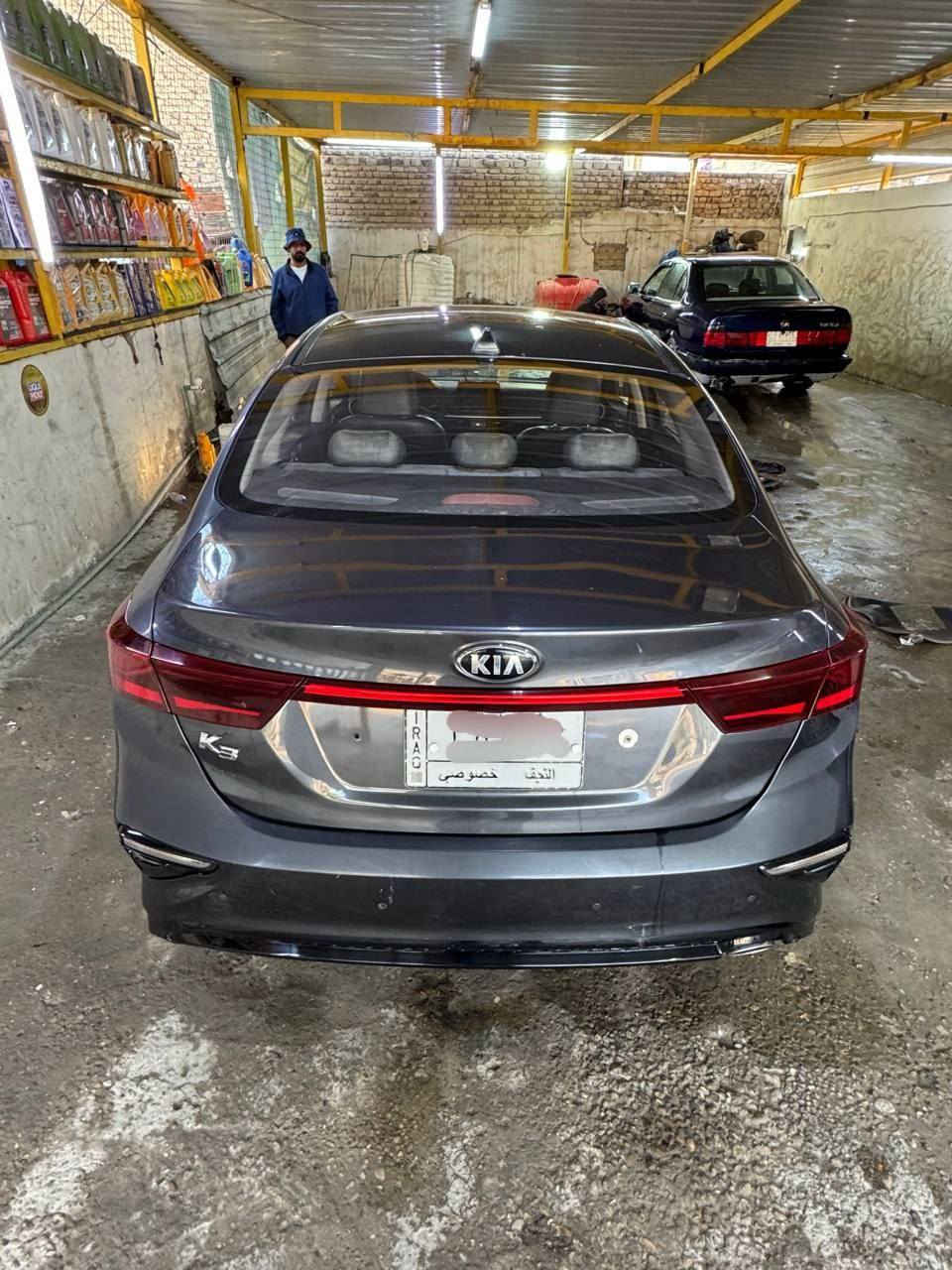 سلام عليكم .
 كي 3مديل 2019 محرك 1600 وارد كوري نضافة السياره مثل ما واضح أمامكم في السونار والصور سياره باب وجاملغ مصبوغات اثر جراد وليس ضربه فول مواصفات ماا عده الفتحه تحكم كهربائي تبريد قطعتين ثلج  السياره بصمه  السعر 110 وبيه مجال قليل عنوان سياره النجف واي شي ثاني للاستفسار الاتصال على رقم 
***********
لا تراسني ابد مكلف ب نشر خابر ع صاحبها 
صالح حسين او تراسله هذا حسابه .

